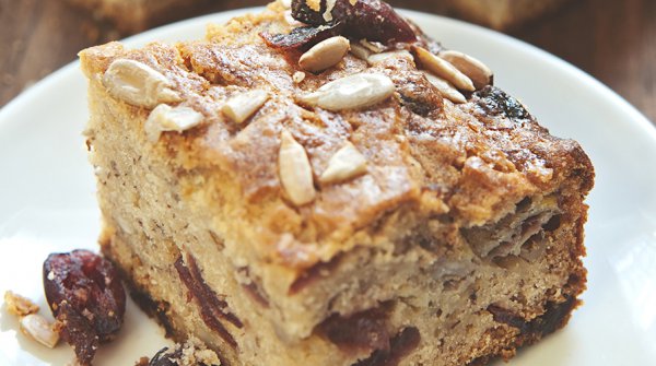 Pane con frutta secca